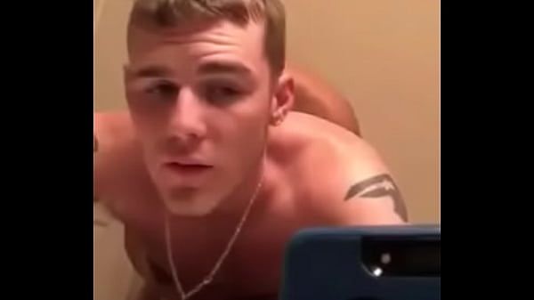 Porno Gay Brasileiro Chupando O Novinho Dormindo Em Baixp.Da Coberta